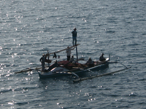 Image: The larger pump boats with an inboard engine offered room for more fishermen or for cargo.